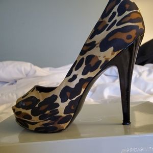 Womens pump heels